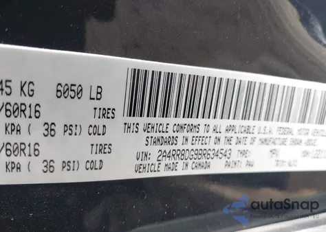 2011 Chrysler Town & Country Touring-L из США, поврежденный, VIN 2A4RR8DG9BR634543